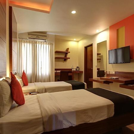 Capital O 80566 Hotel Mayank Bilāspur Dış mekan fotoğraf