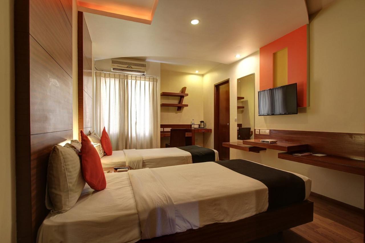 Capital O 80566 Hotel Mayank Bilāspur Dış mekan fotoğraf