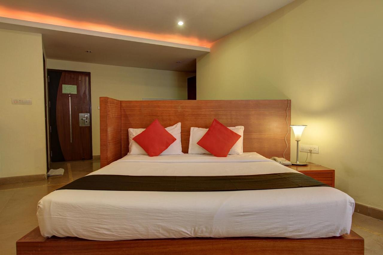Capital O 80566 Hotel Mayank Bilāspur Dış mekan fotoğraf